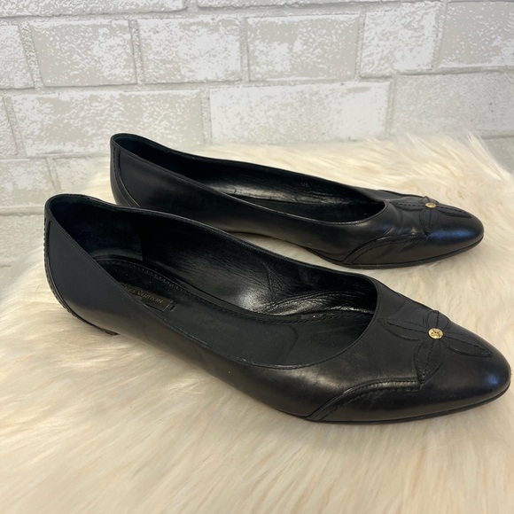 Louis Vuitton Black Leather Flats Size 40 - Picture 5 of 10